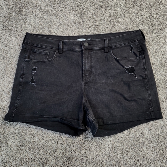 Old Navy Pants - Old Navy Boyfriend Denim Shorts